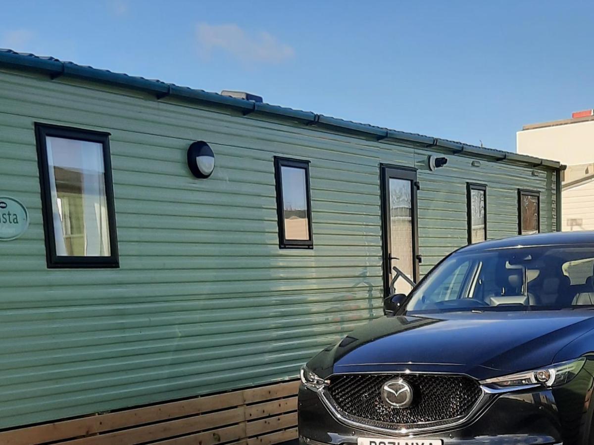 Masons By The Sea Heysham Static Caravan Sleeps 8 Pet Friendly מראה חיצוני תמונה