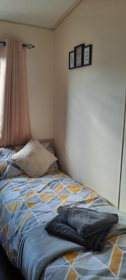 Masons By The Sea Heysham Static Caravan Sleeps 8 Pet Friendly מראה חיצוני תמונה